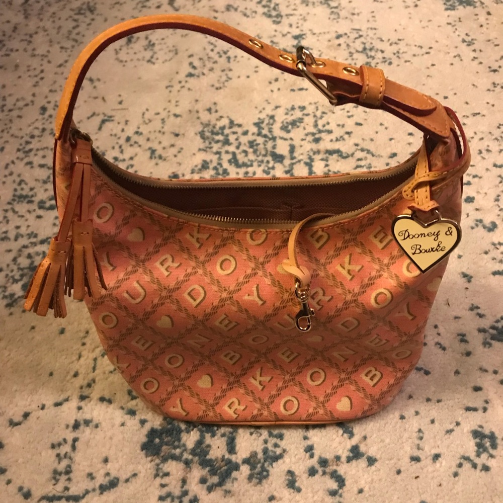 Last Chance D&B Pink Signature Bucket Shoulder Bag